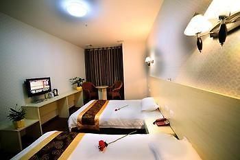 Shiyan Aishang Aishishang Hotel ภายนอก รูปภาพ